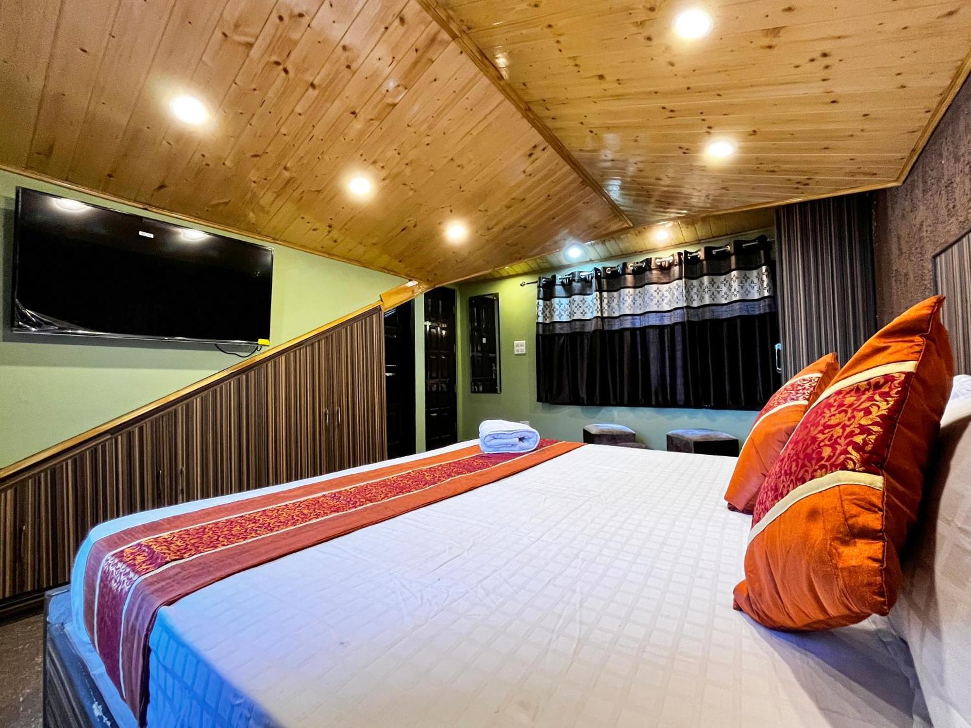 Puri'S Bnb Shimla Exterior photo